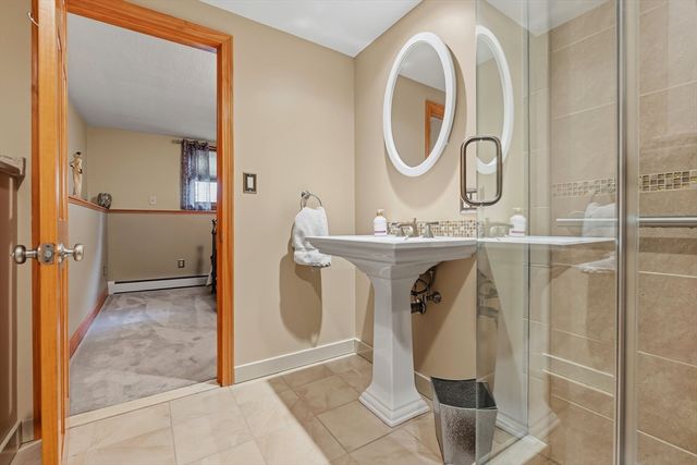 31 Charme Road, Billerica, MA 01821
