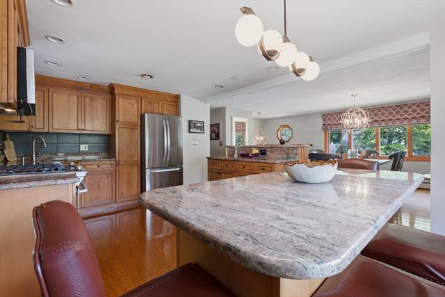 31 Charme Road, Billerica, MA 01821