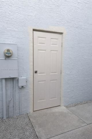 15730 SW 140th St 15730, Miami, FL 33196