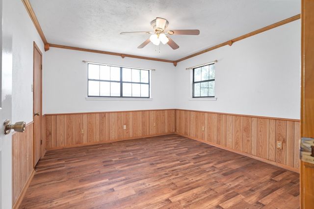 801 S Sutton Street, Mabank, TX 75147