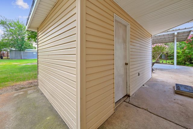 801 S Sutton Street, Mabank, TX 75147