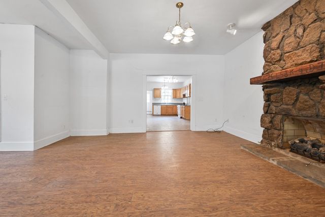 801 S Sutton Street, Mabank, TX 75147