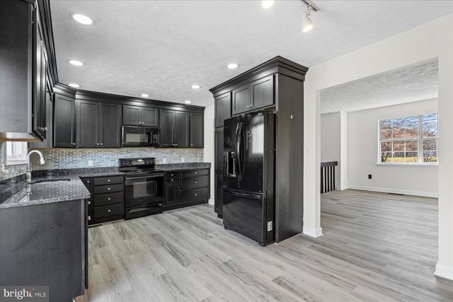 237 POPLAR AVE, Glen Burnie, MD 21061