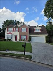 1529 Sydney Pond Circle, Lawrenceville, GA 30046