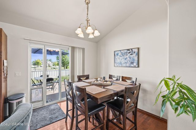 2893 W Strawberry LN, Hayden, ID 83835
