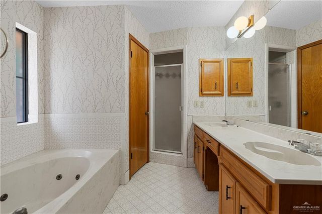 6100 N 36th Street, Mcallen, TX 78504