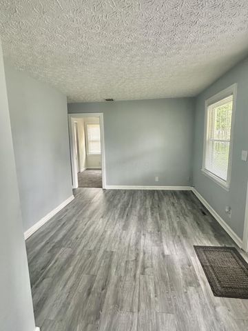 3005 Grasmere Avenue, Columbus, OH 43224
