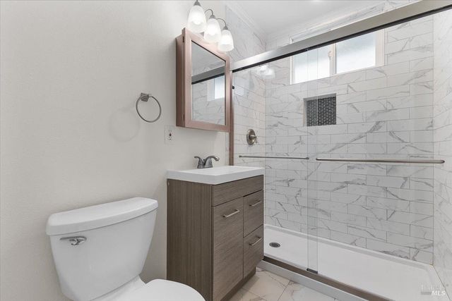 187 Pine Ave, Sonoma, CA 95476