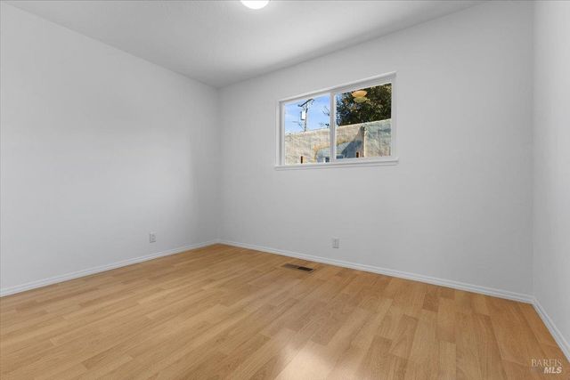 187 Pine Ave, Sonoma, CA 95476