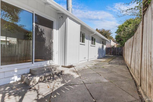 187 Pine Ave, Sonoma, CA 95476