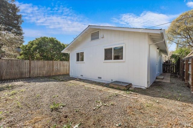 187 Pine Ave, Sonoma, CA 95476