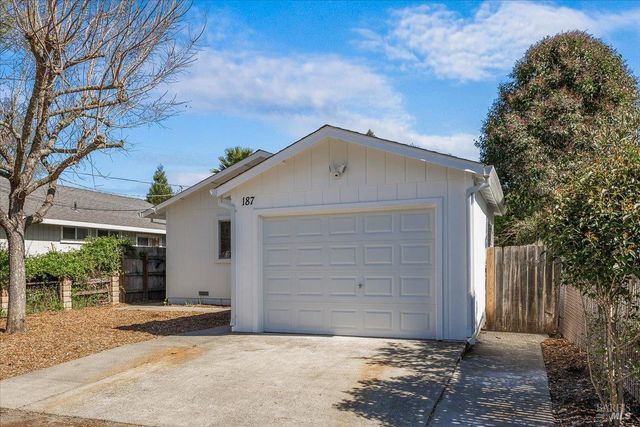 187 Pine Ave, Sonoma, CA 95476