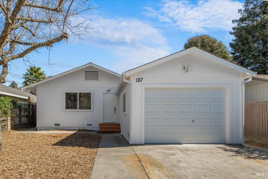 187 Pine Ave, Sonoma, CA 95476