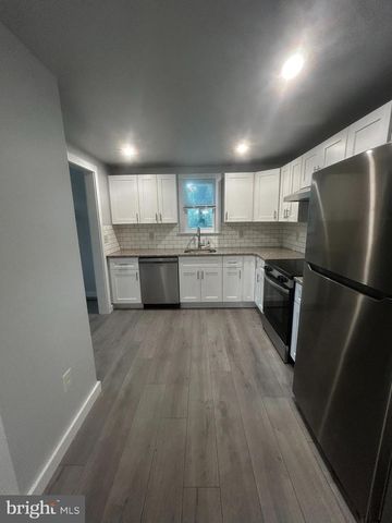 552 SICKLER AVE, Sicklerville, NJ 08081