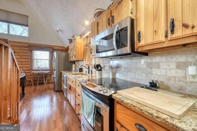 1327 Highland Trace, Blairsville, GA 30512