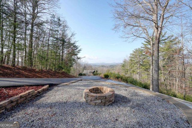 1327 Highland Trace, Blairsville, GA 30512