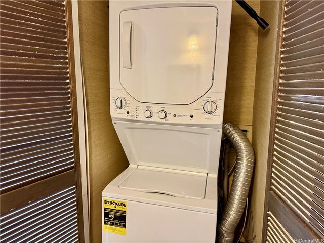 2440 Kuhio Street 2103, Honolulu, HI 96815