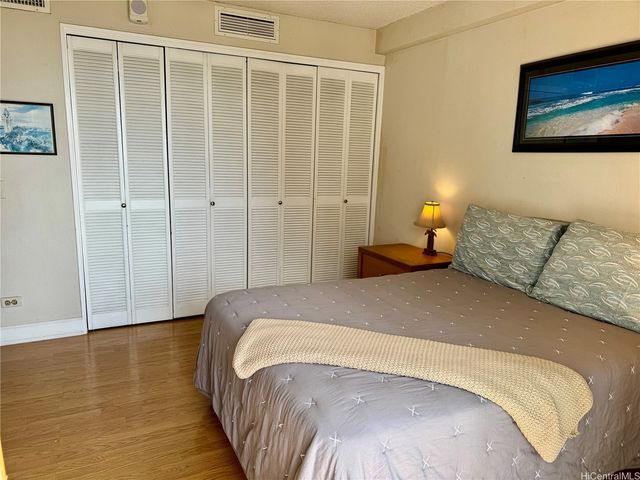 2440 Kuhio Street 2103, Honolulu, HI 96815