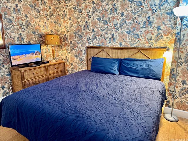 2440 Kuhio Street 2103, Honolulu, HI 96815