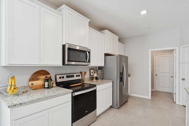 10702 LAXER CAY LOOP, San Antonio, FL 33576