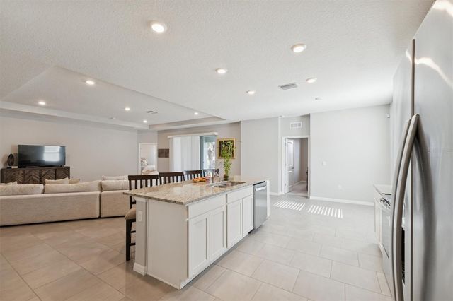 10702 LAXER CAY LOOP, San Antonio, FL 33576