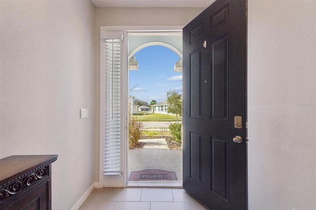 10702 LAXER CAY LOOP, San Antonio, FL 33576