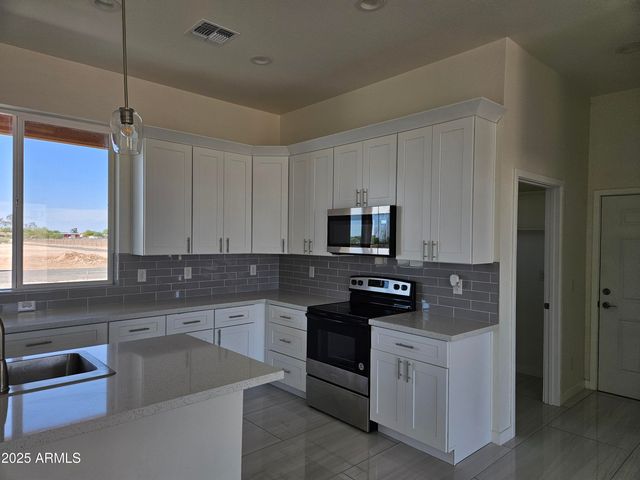 4433 E PINTO Drive, Eloy, AZ 85131