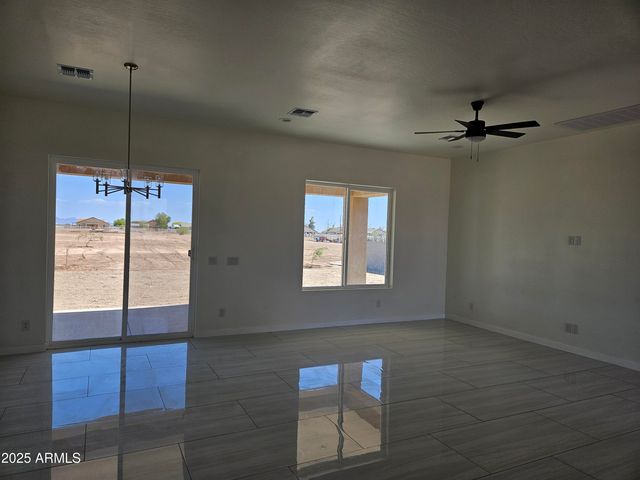 4433 E PINTO Drive, Eloy, AZ 85131