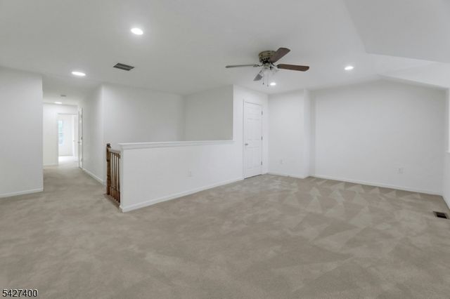 103 Riverwalk Way, Clifton City, NJ 07014