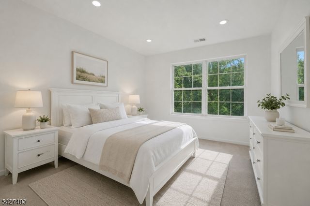103 Riverwalk Way, Clifton City, NJ 07014