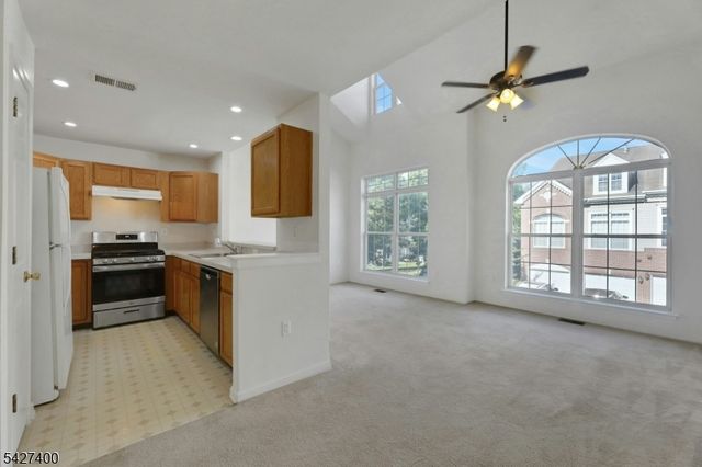 103 Riverwalk Way, Clifton City, NJ 07014