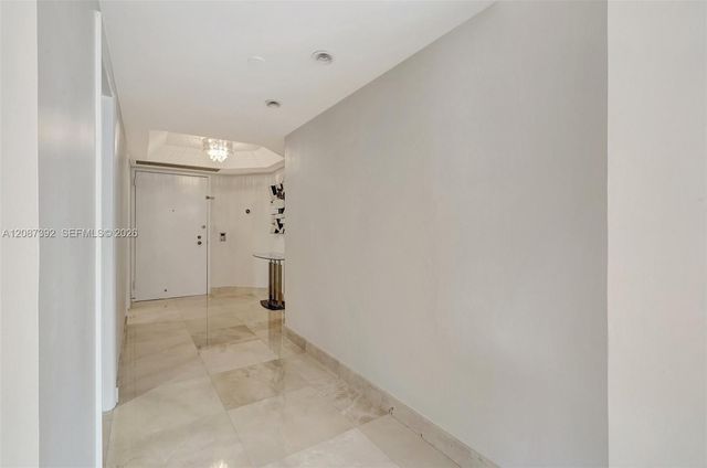 4000 Island Boulevard 402, Aventura, FL 33160