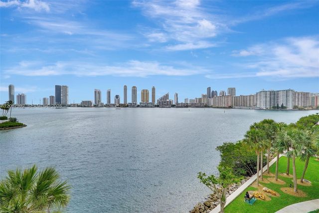 4000 Island Boulevard 402, Aventura, FL 33160