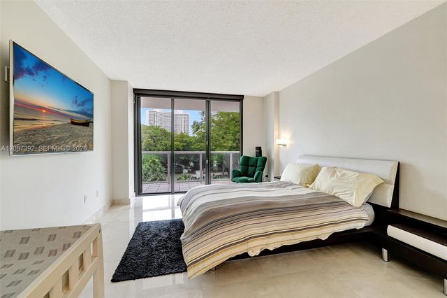 4000 Island Boulevard 402, Aventura, FL 33160