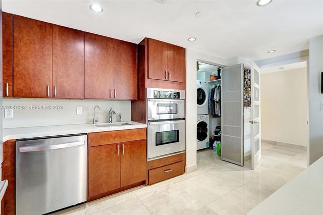 4000 Island Boulevard 402, Aventura, FL 33160