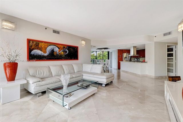 4000 Island Boulevard 402, Aventura, FL 33160
