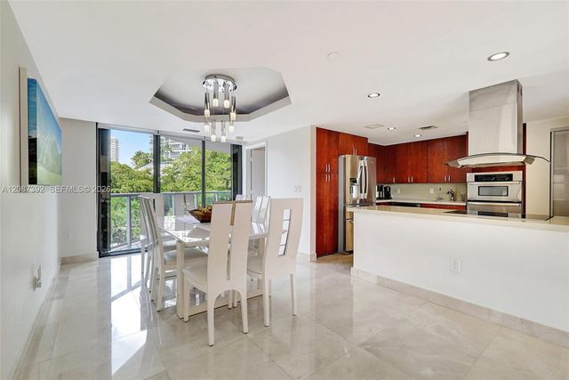 4000 Island Boulevard 402, Aventura, FL 33160