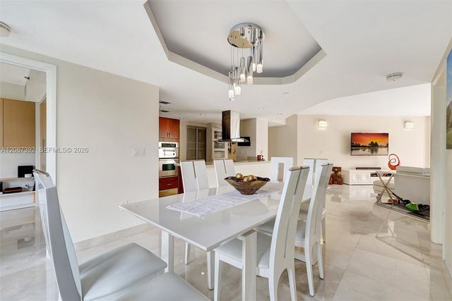 4000 Island Boulevard 402, Aventura, FL 33160