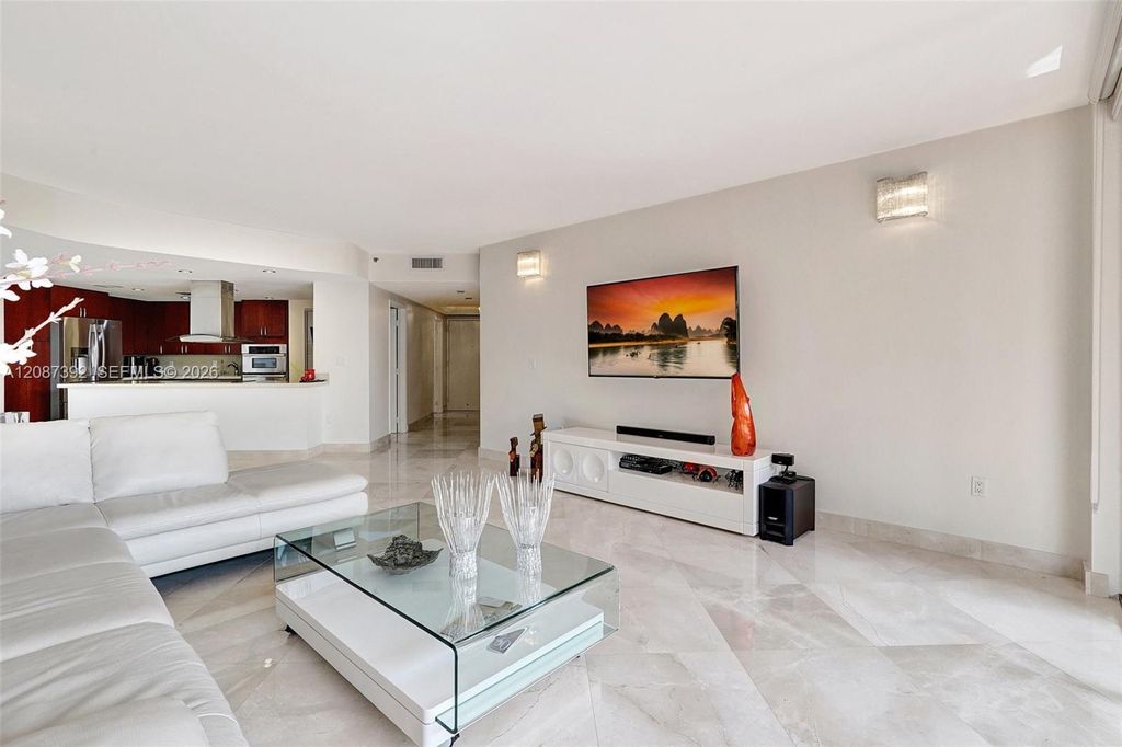 4000 Island Boulevard 402, Aventura, FL 33160