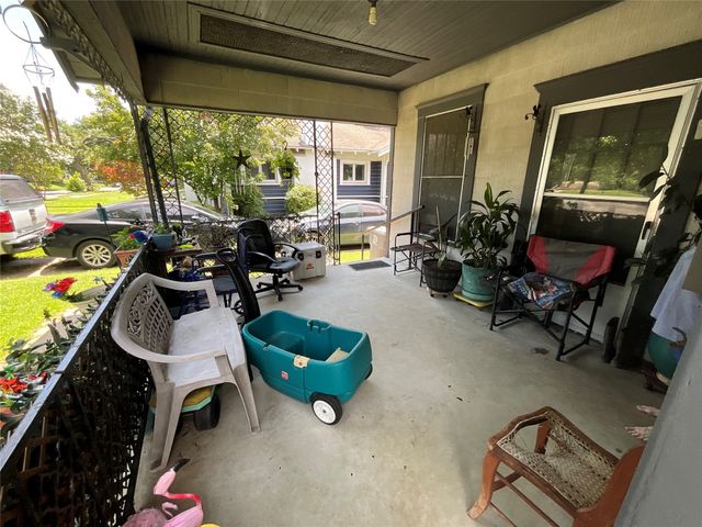 315 N Marlborough Avenue, Dallas, TX 75208