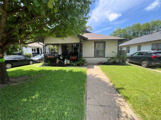 315 N Marlborough Avenue, Dallas, TX 75208