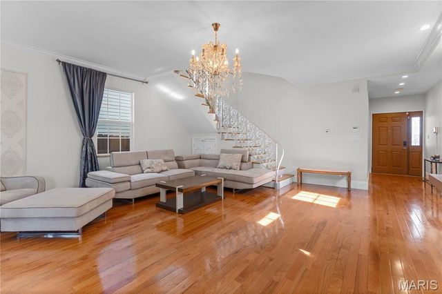4254 Humphrey Street, St Louis, MO 63116