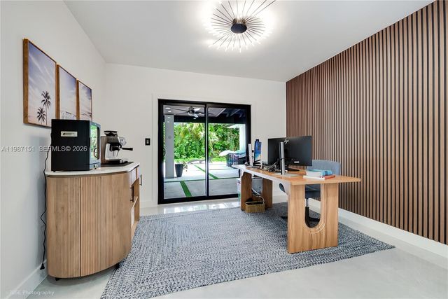 17203 SW 78th Pl, Palmetto Bay, FL 33157