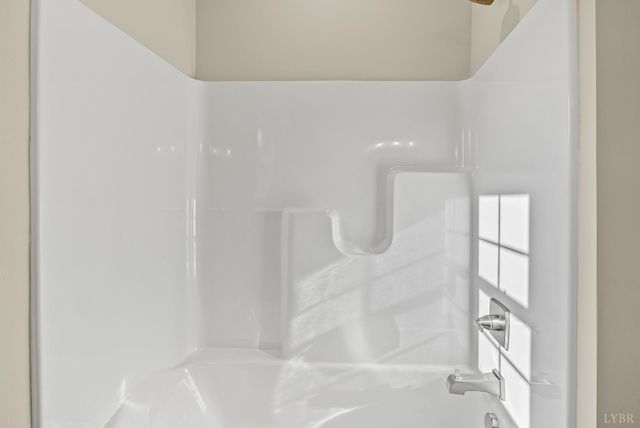 1295 Boonsboro Meadows Drive, Lynchburg, VA 24503