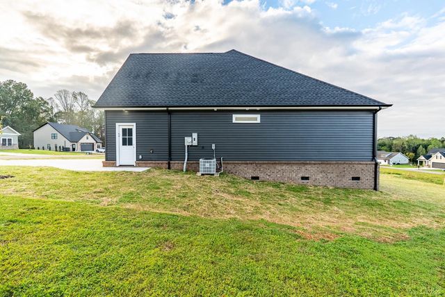 1295 Boonsboro Meadows Drive, Lynchburg, VA 24503