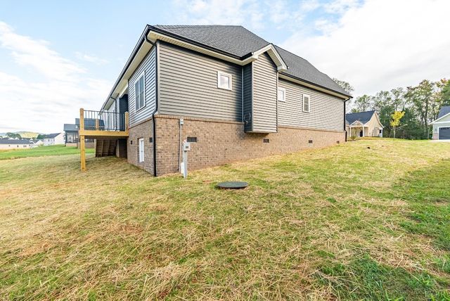 1295 Boonsboro Meadows Drive, Lynchburg, VA 24503