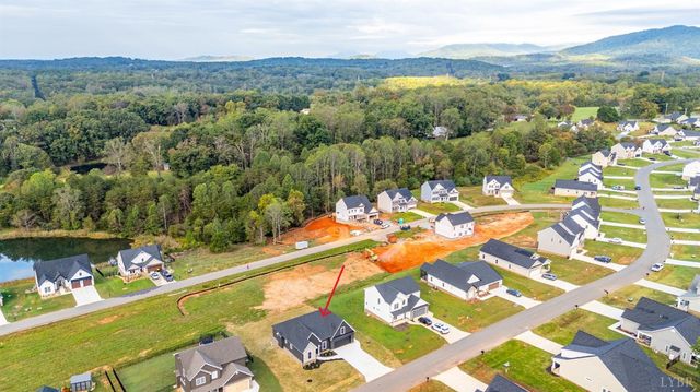 1295 Boonsboro Meadows Drive, Lynchburg, VA 24503