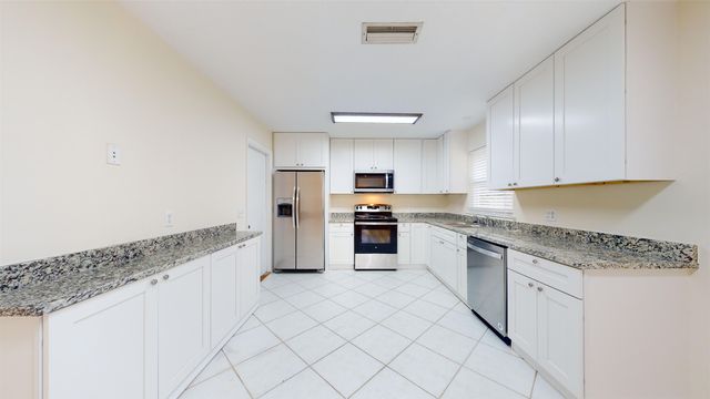620 Segovia, St Augustine, FL 32086