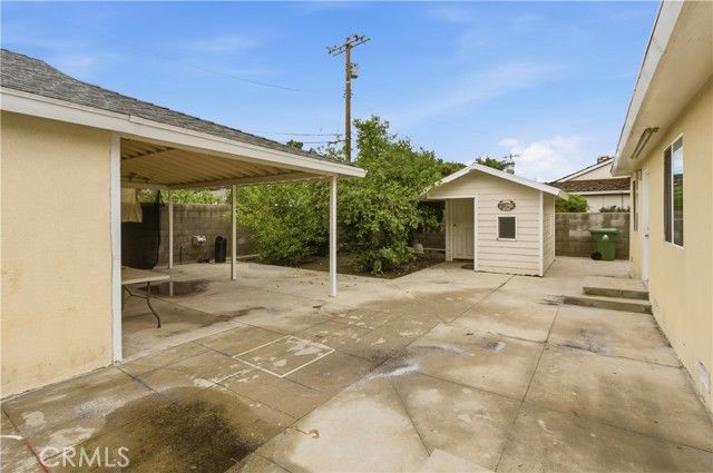 11131 Dempsey, Granada Hills (los Angeles), CA 91344