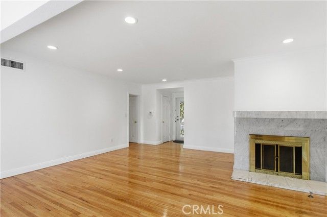 11131 Dempsey, Granada Hills (los Angeles), CA 91344